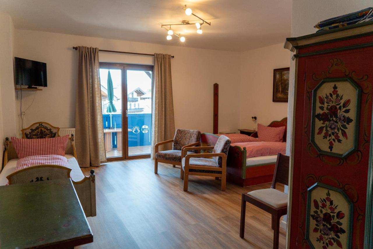 Hotel Bavaria Inzell Pokoj fotografie
